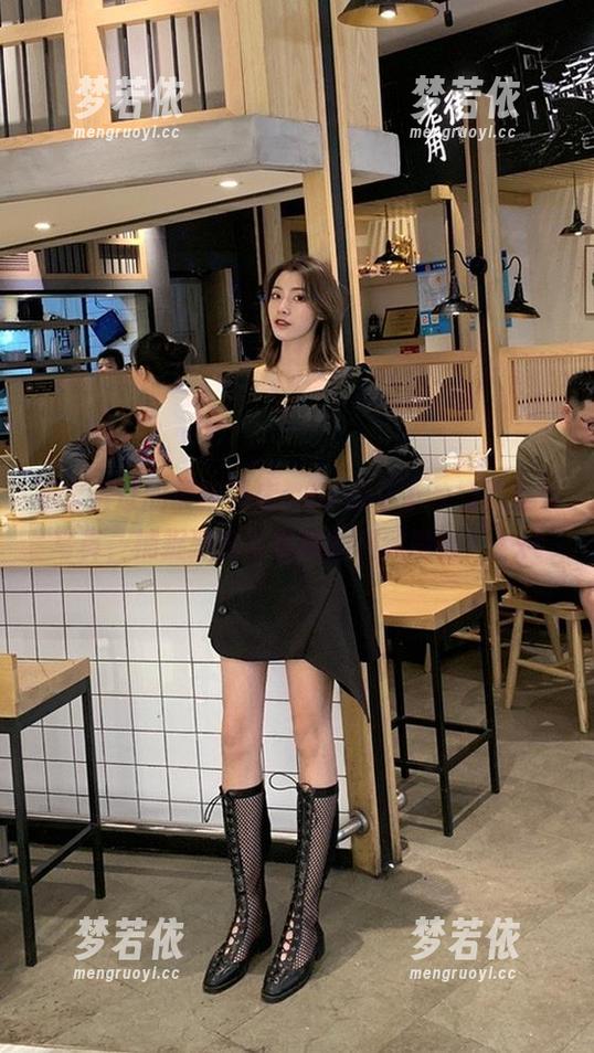 不容错过的最新图库：Hizzy (히지)万圣节写真，捕捉恐怖与美感的极致融合！.txt-梦若依